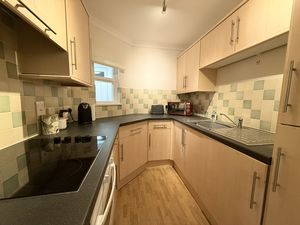 Photo 6- click for photo gallery